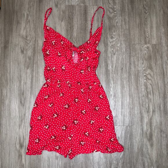 Mimi Chica Women's Red/White Floral/Dot Print Sleeveless Tie Front Romper sz L - Picture 2 of 4